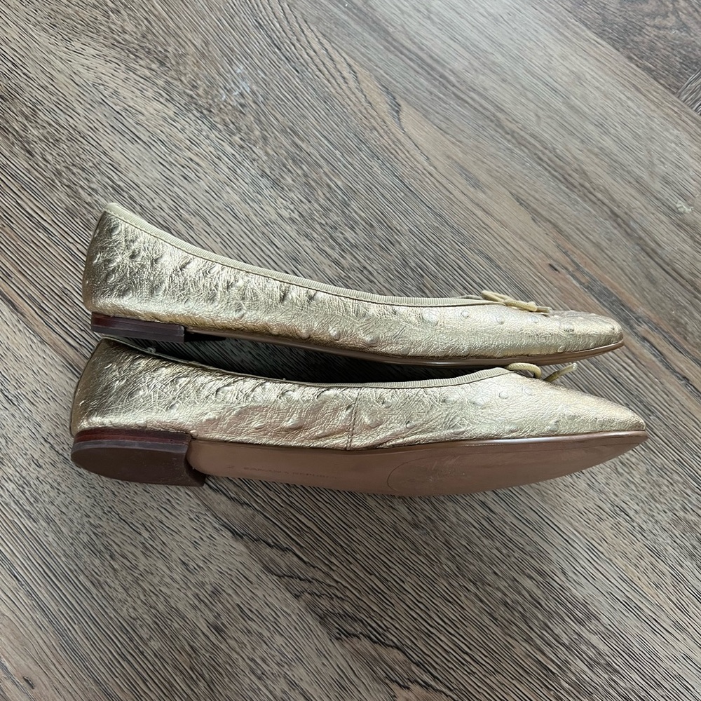 Banana Republic Authentic Leather Gold Ballet Flats NWOT - Picture 4 of 4